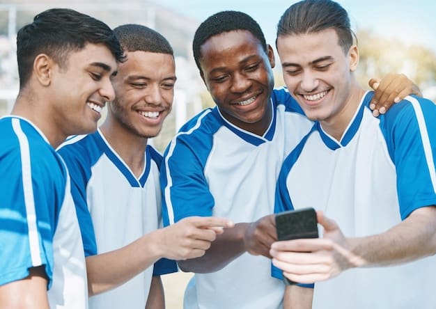 Digital Fandom 101: Connect with Your Team on Social Media